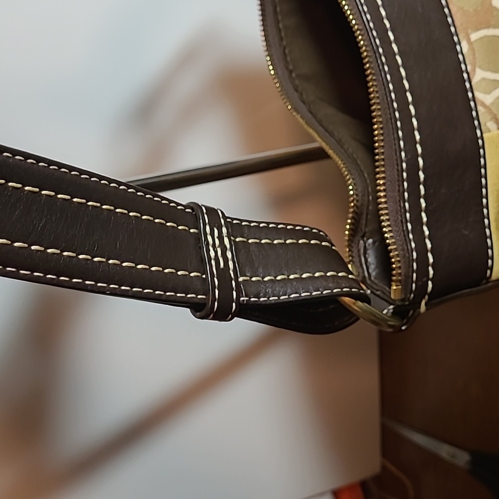 Coach gold metallicshoulder bag - Picture 8 of 10